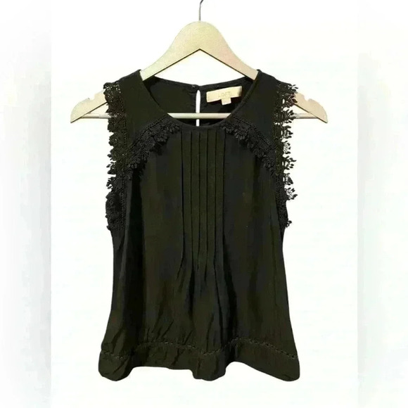 🟠Loft Black Lace Tank in petite XXS - Picture 1 of 4